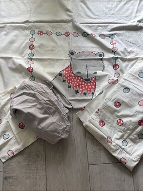 IKEA Baby Crib Sheets Set White & Red